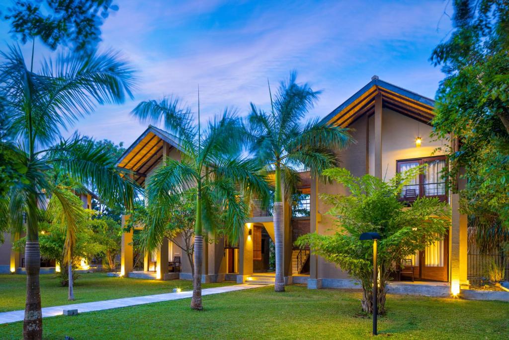Chaarya Resort & Spa