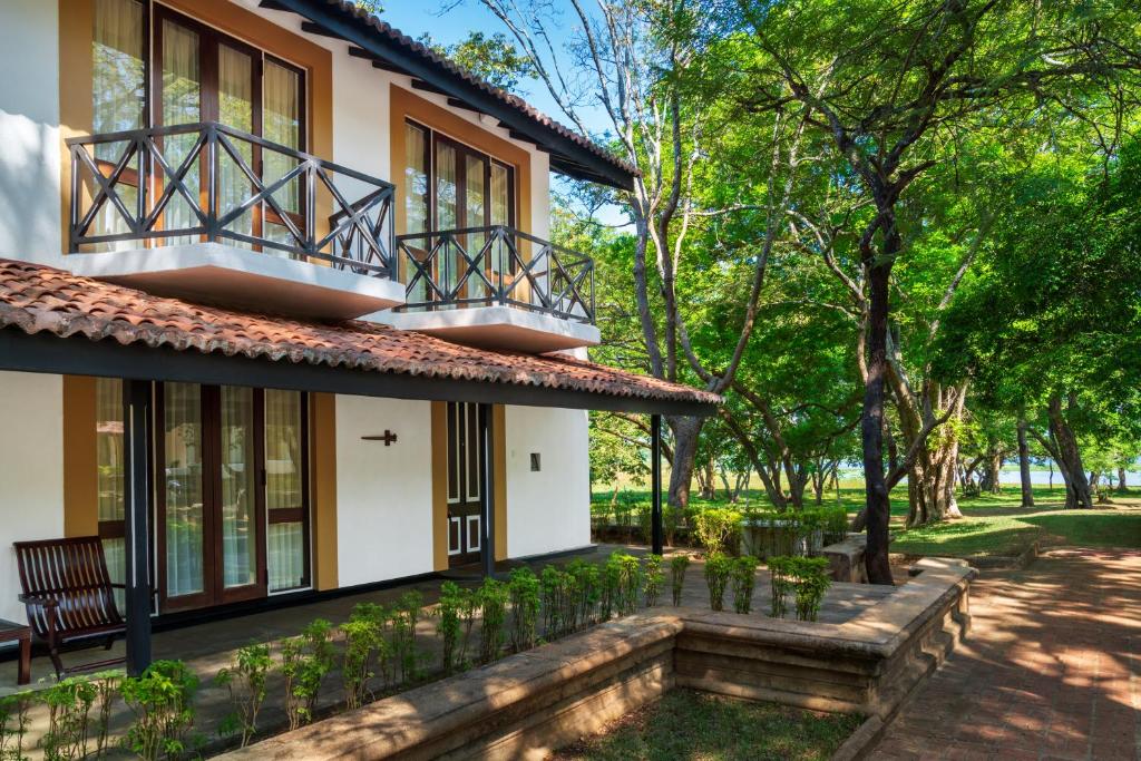 Cinnamon Lodge